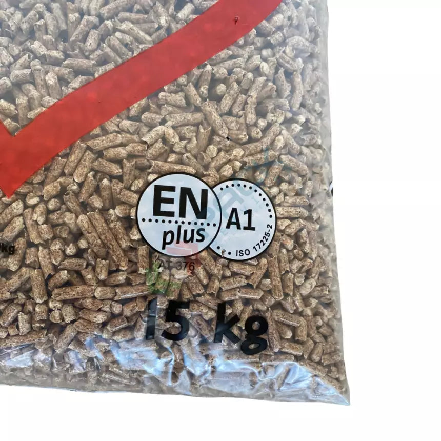 Pellet Fiemme Premium ENplus A1 – 100% Abete ad Alto Potere Calorifico – PALLET 70 SACCHI DA 15 kg